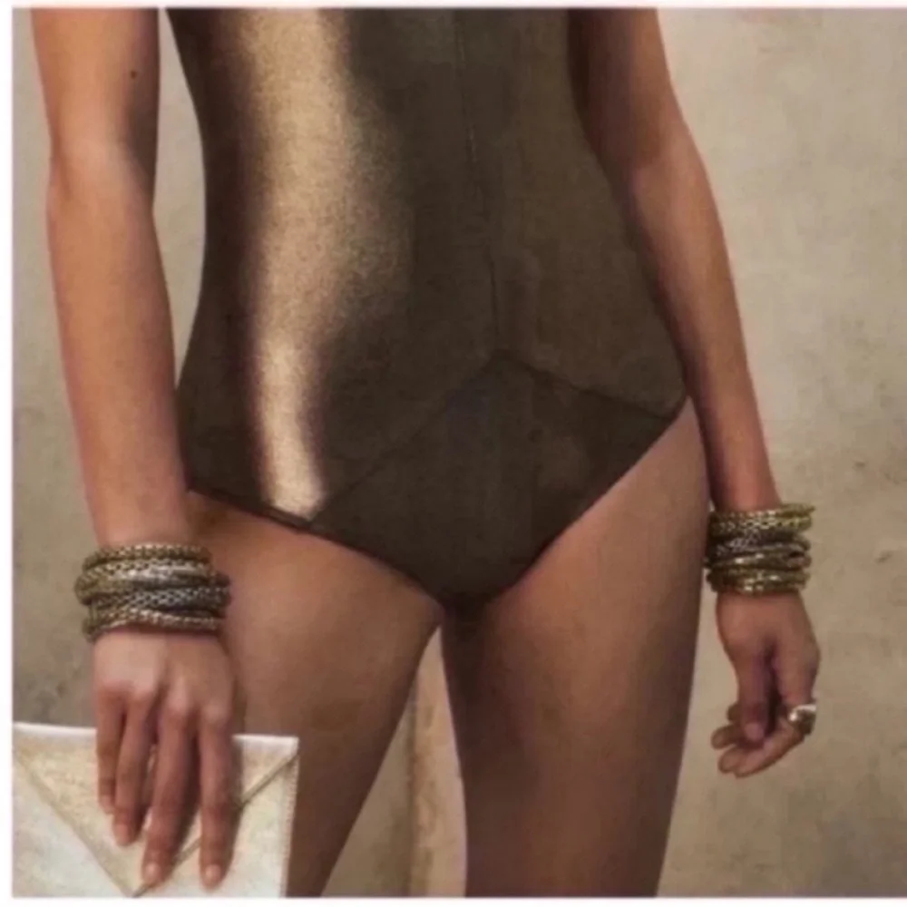 New! Zara x Kate Moss Gold Mixed Metal Bracelet Stack Set (7) NWOT - Picture 2 of 3